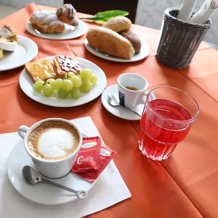 Cantiani Hotell Ancona