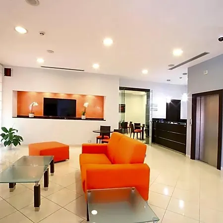 Hotel Cantiani 3*