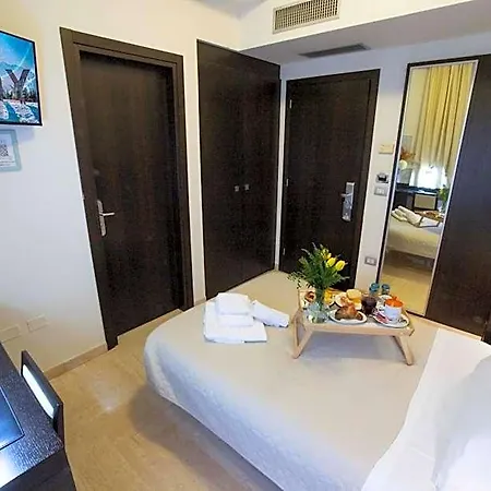 Cantiani Hotel 3*
