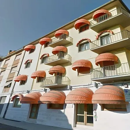 Hotel Cantiani